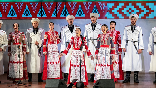 В Центральном концертном зале Краснодара подвели итоги  Международного фестиваля  "XXIV Кубанский фестиваль православных фильмов "Вечевой колокол"