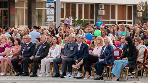 Кубанский казачий хор выступил на праздничном мероприятии, посвященном 85-летию со дня образования Краснодарского края «Крепкие традиции – надежное будущее!»